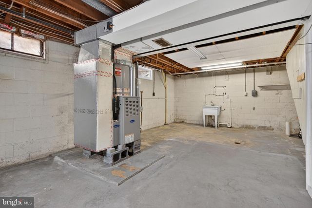 549 OAK RIDGE DR, Millersville, PA 17551