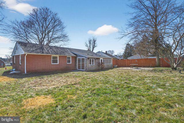 549 OAK RIDGE DR, Millersville, PA 17551