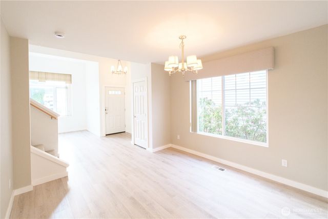 1931 62nd St SE, Auburn, WA 98092