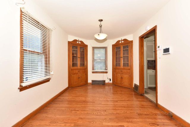 3724 N 49th STREET, Milwaukee, WI 53216