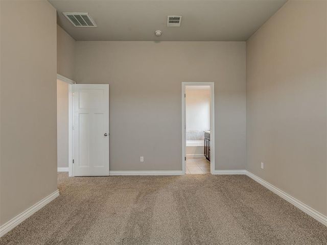 1109 SW 160th Court, Moore, OK 73170