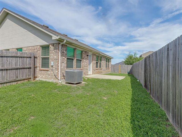 1109 SW 160th Court, Moore, OK 73170