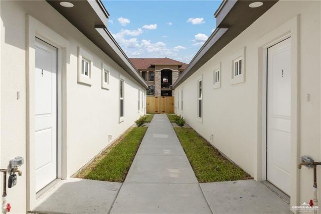 1704 W Violet Drive 1, Pharr, TX 78577