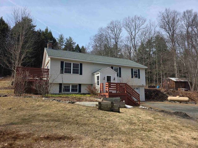 313 South Pine Banks Road, Putney, VT 05346