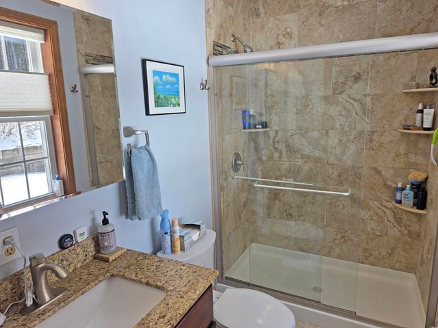 313 South Pine Banks Road, Putney, VT 05346