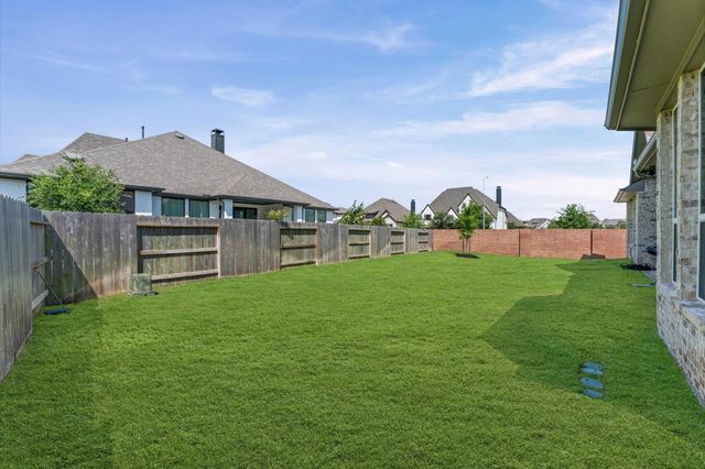 4839 Summer Place Court, Fulshear, TX 77441