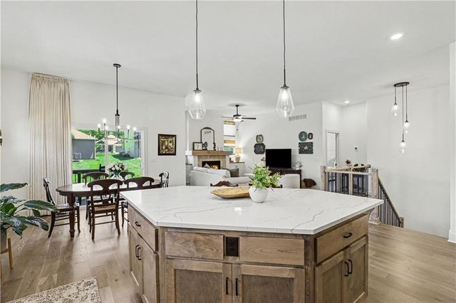 2147 Little Creek Court, Liberty, MO 64068