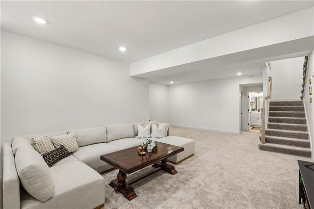 2147 Little Creek Court, Liberty, MO 64068