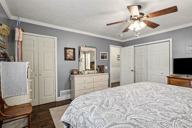 4453 Hicks Avenue, Benton Harbor, MI 49022