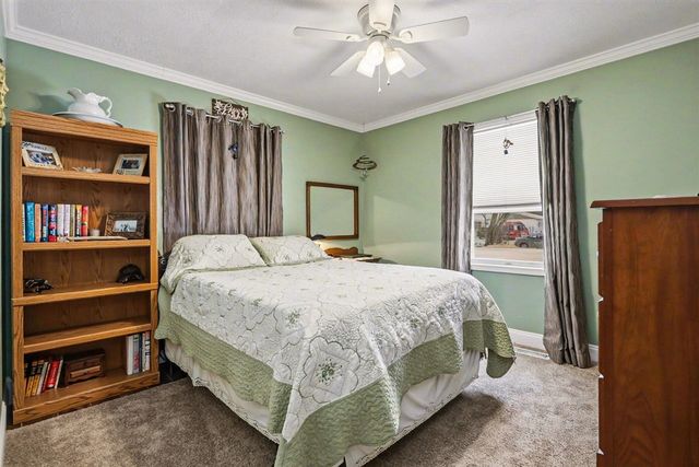 4453 Hicks Avenue, Benton Harbor, MI 49022