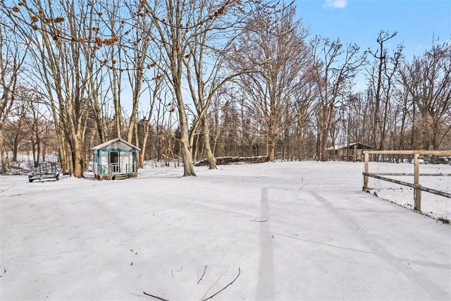 4453 Hicks Avenue, Benton Harbor, MI 49022