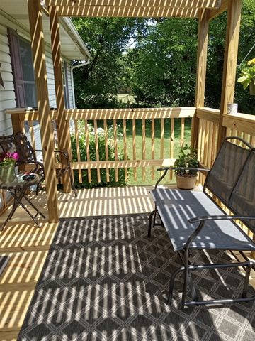 4453 Hicks Avenue, Benton Harbor, MI 49022