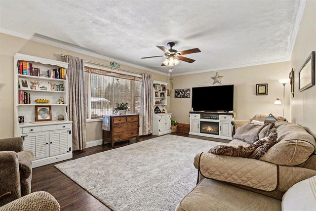 4453 Hicks Avenue, Benton Harbor, MI 49022