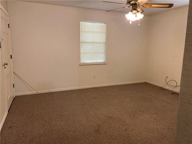 5620 SKYLARK Drive, Alexandria, LA 71303