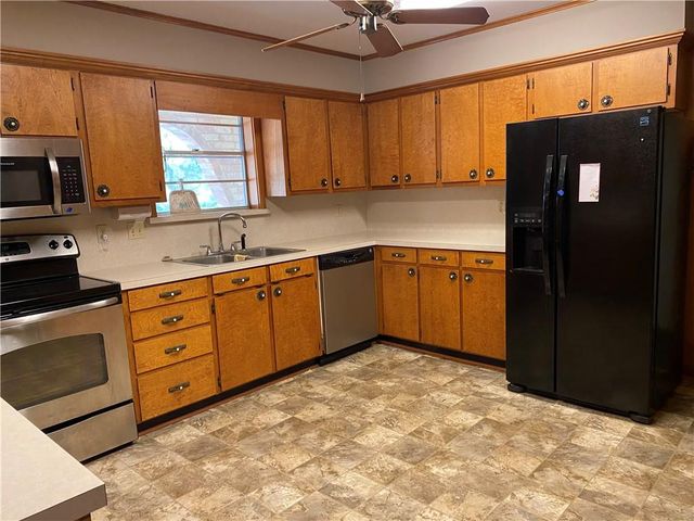 5620 SKYLARK Drive, Alexandria, LA 71303