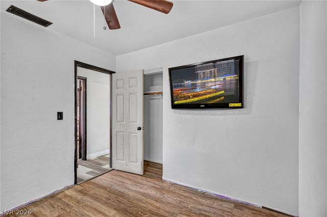 321 Agora Way, Las Vegas, NV 89110