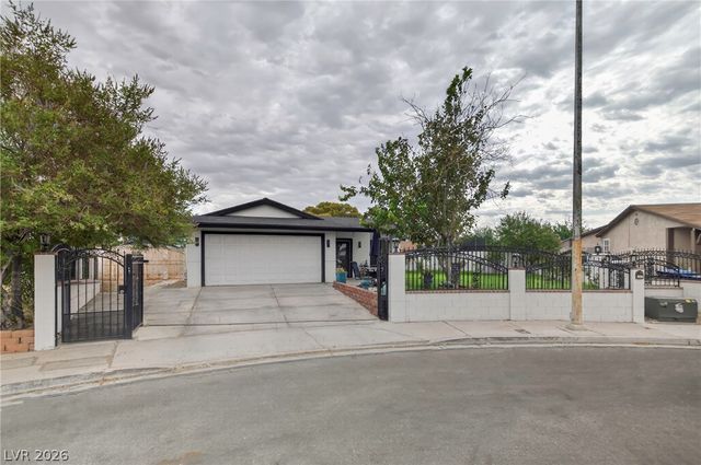 321 Agora Way, Las Vegas, NV 89110