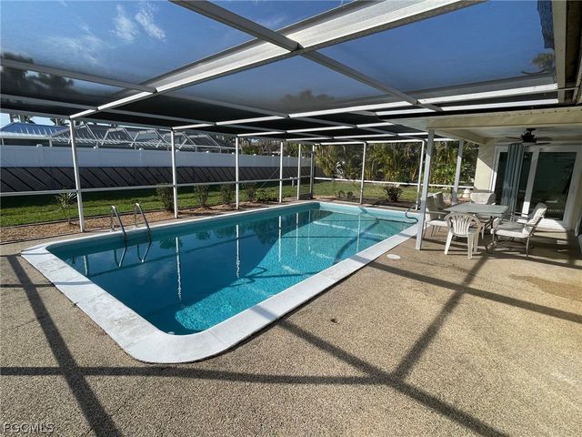 3502 SE 22nd PL, Cape Coral, FL 33904