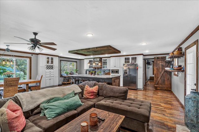 134 County Road 25, Riceville, TN 37370
