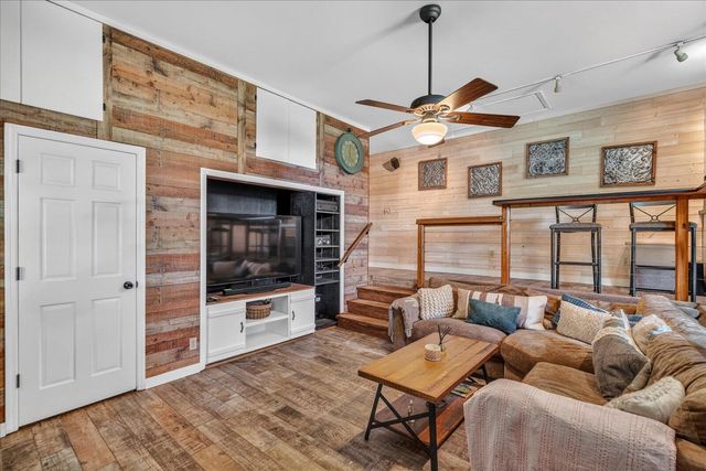 134 County Road 25, Riceville, TN 37370