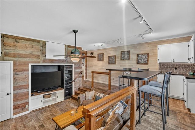 134 County Road 25, Riceville, TN 37370