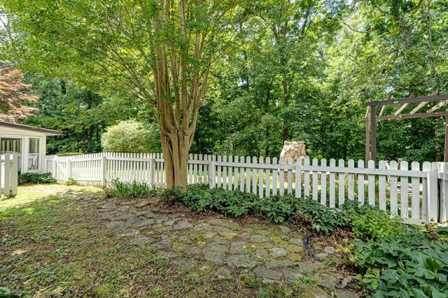 134 County Road 25, Riceville, TN 37370