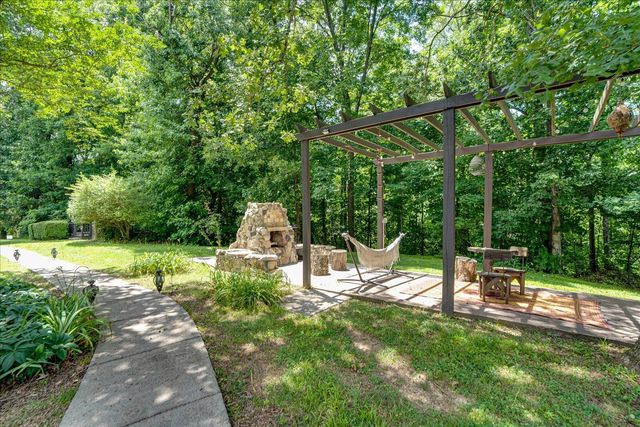 134 County Road 25, Riceville, TN 37370