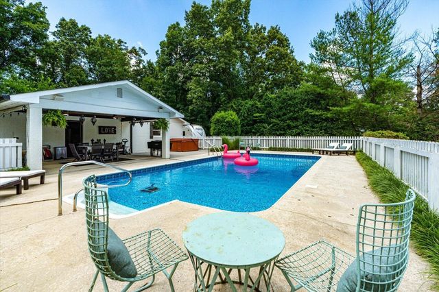 134 County Road 25, Riceville, TN 37370