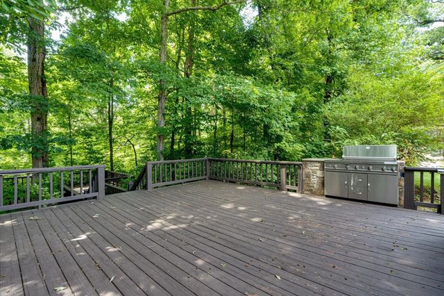134 County Road 25, Riceville, TN 37370