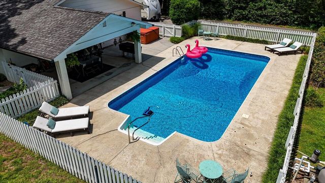 134 County Road 25, Riceville, TN 37370