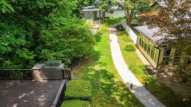 134 County Road 25, Riceville, TN 37370