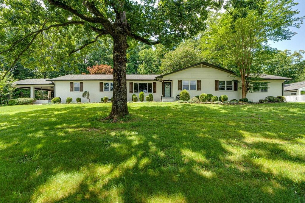 134 County Road 25, Riceville, TN 37370