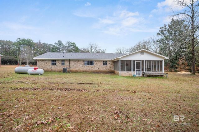 40885 Quinley Lane, Bay Minette, AL 36507
