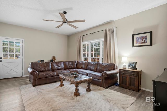 40885 Quinley Lane, Bay Minette, AL 36507