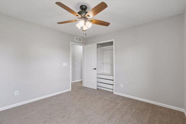 11950 134th Avenue N, Dayton, MN 55327