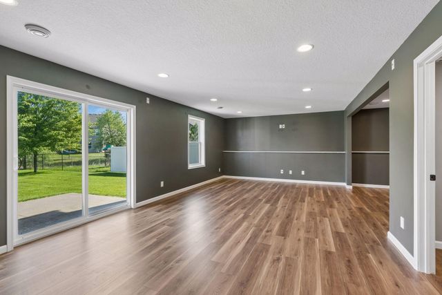 11950 134th Avenue N, Dayton, MN 55327
