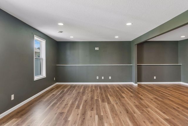11950 134th Avenue N, Dayton, MN 55327