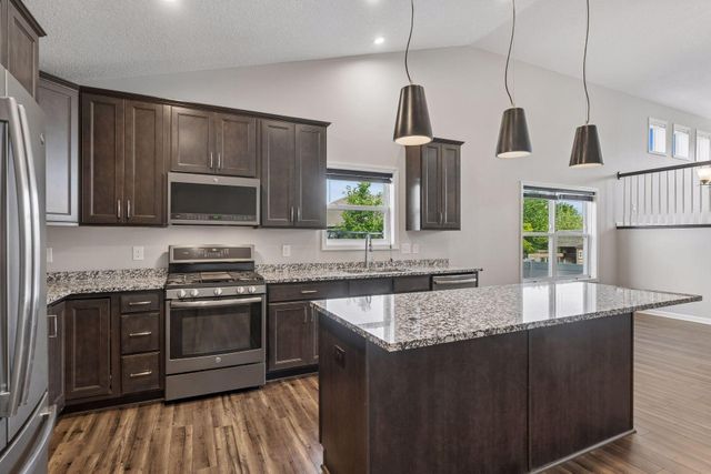11950 134th Avenue N, Dayton, MN 55327