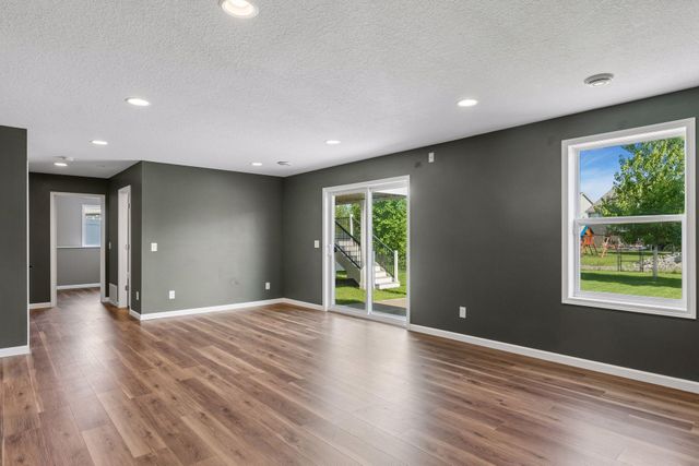 11950 134th Avenue N, Dayton, MN 55327