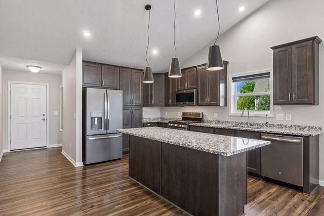 11950 134th Avenue N, Dayton, MN 55327