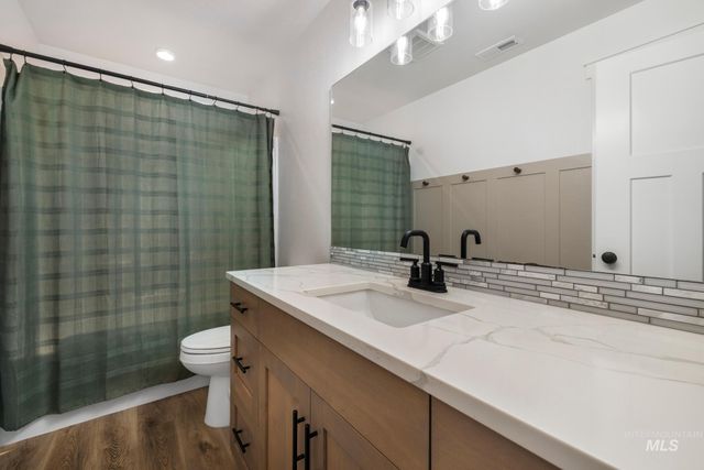 812 Stonegate Ave, Kimberly, ID 83341