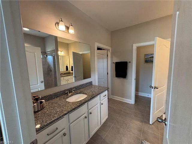 3242 Waterford Glen Lane, Clemmons, NC 27012