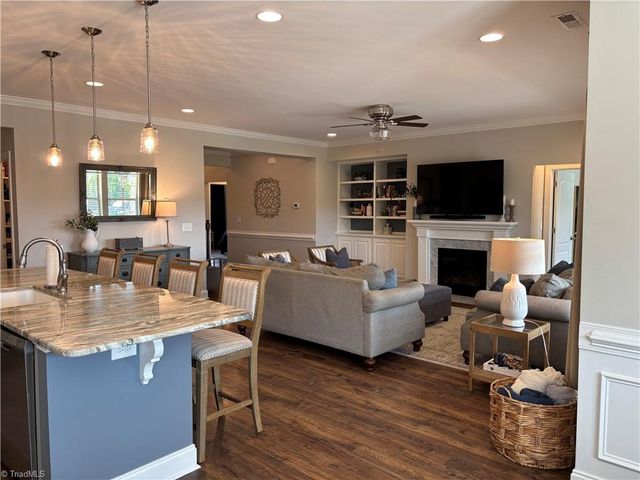 3242 Waterford Glen Lane, Clemmons, NC 27012