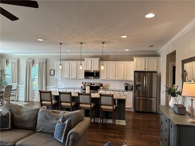 3242 Waterford Glen Lane, Clemmons, NC 27012