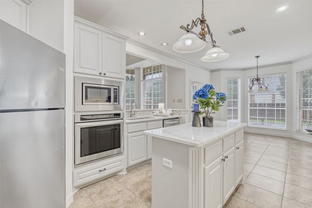 406 Del Rio Court, Allen, TX 75013