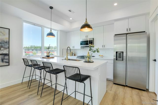 6958 W 13TH Avenue, Lakewood, CO 80214