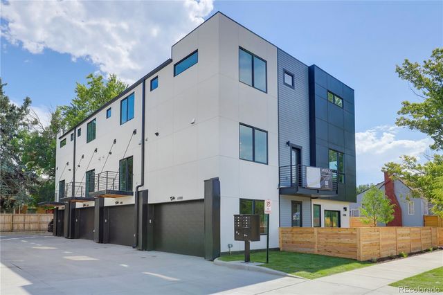 6958 W 13TH Avenue, Lakewood, CO 80214