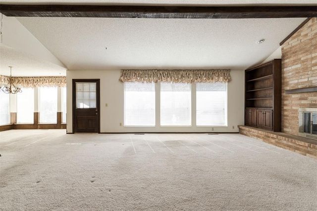 1404 Shalamar, Edmond, OK 73013