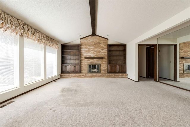 1404 Shalamar, Edmond, OK 73013