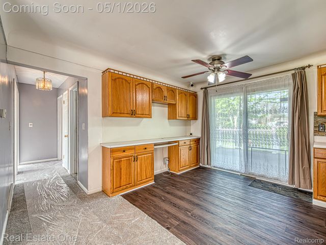 18338 Olmstead, Brownstown Charter Township, MI 48193